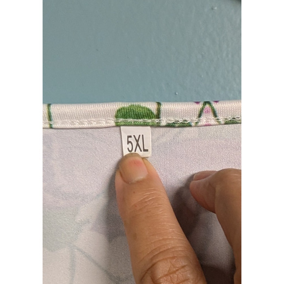 5XL Women's White Zip Up Butterfly Top Purple White - Picture 3 of 3